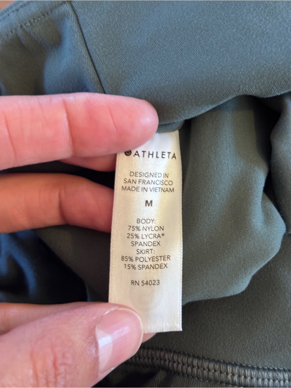 Athleta Elation 2-in-1 7/8 leggings - Picture 4 of 6